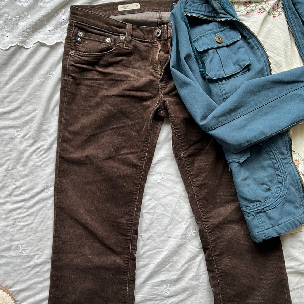 ASO Twilight BELLA SWAN PANTS. Scene: The Ballet Studio.